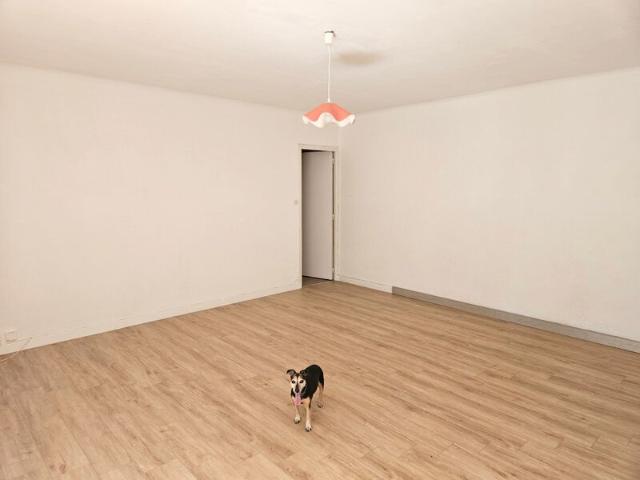 Appartement 5 pièces, 95 m² à louer à Quintin 22800