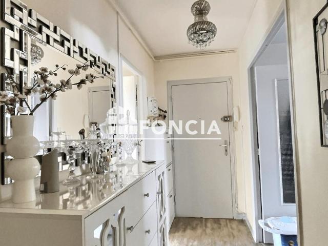 Appartement 5 pièces 82 m²