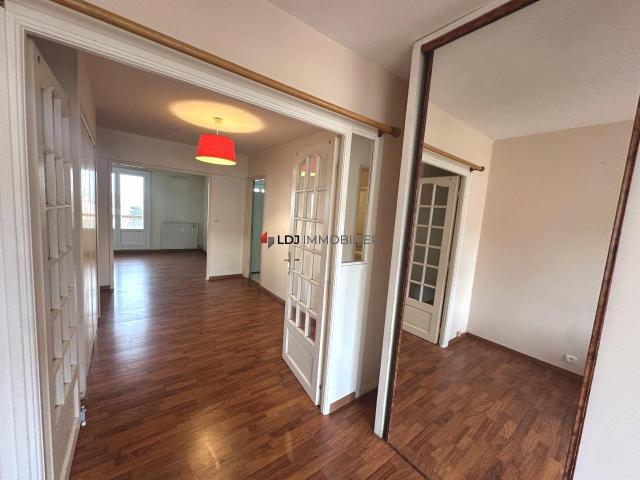 Appartement 5 pièces 95 m²