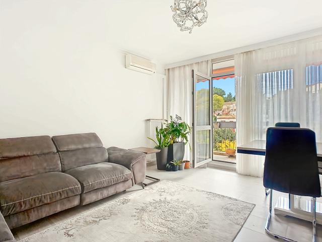 Appartement 5 pièces 95 m²