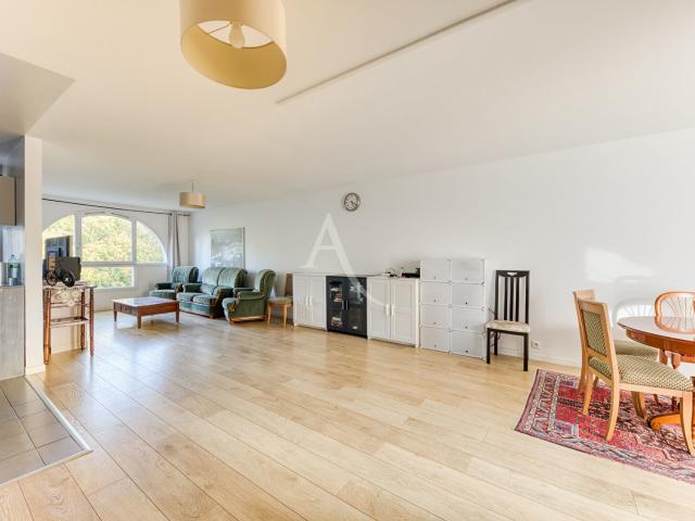 Appartement 5 pièces 96 m²