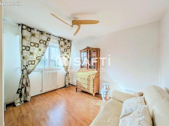 Appartement 5 pièces 96 m²