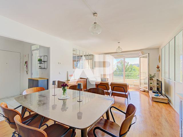 Appartement 5 pièces 98 m²