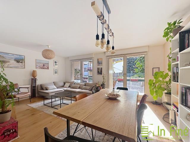 Appartement 5 pièces 98 m²
