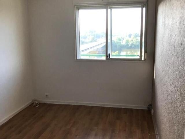 Appartement 5 pièces, 99 m² à louer à Nantes 44200