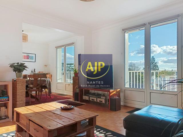 Appartement 5 pièces 99 m²