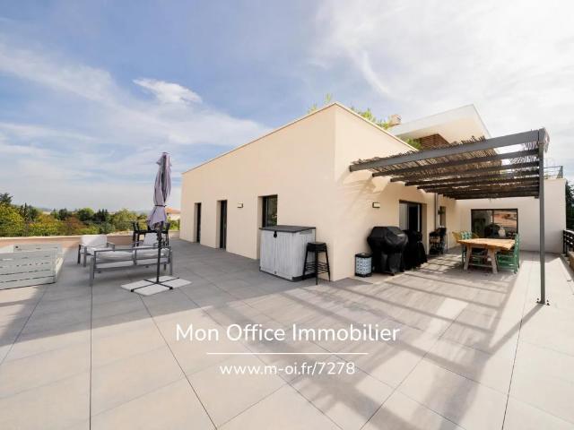 Appartement 5 pièces 100 m²