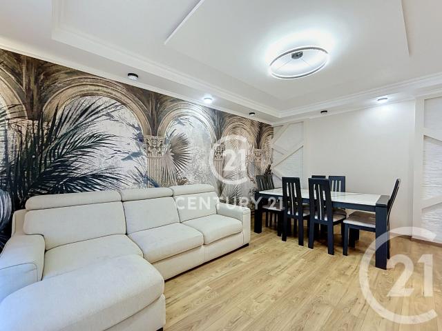 Appartement 5 pièces 100 m²