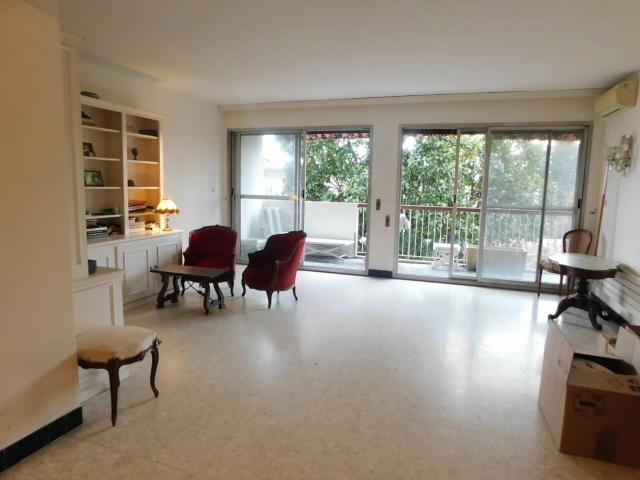 Appartement 5 pièces 100 m²