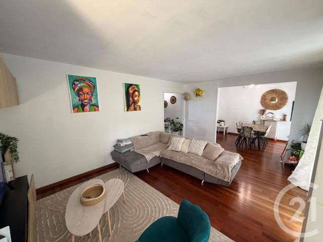 Appartement 5 pièces 100 m²