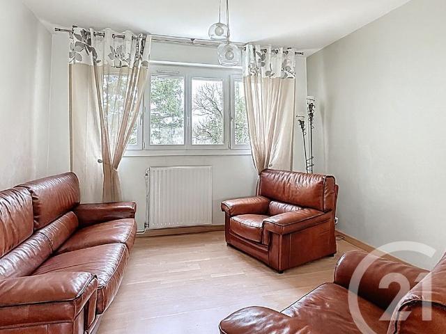 Appartement 5 pièces 100 m²