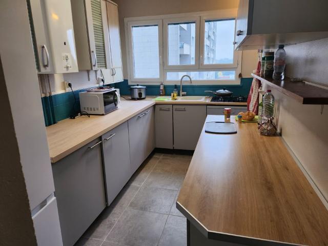 Appartement 5 pièces, 100 m² à louer à Bihorel 76420