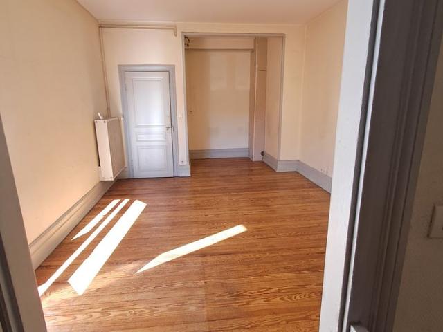 Appartement 5 pièces, 100 m² à louer à Strasbourg 67000