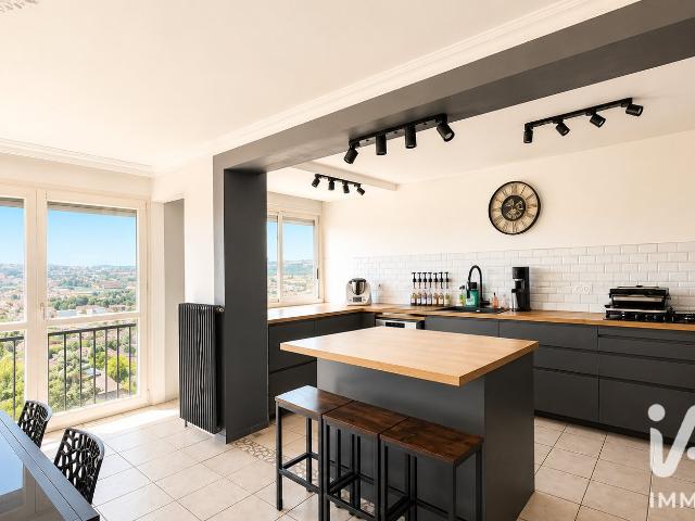 Appartement 5 pièces 102 m²