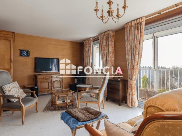 Appartement 5 pièces 102 m²