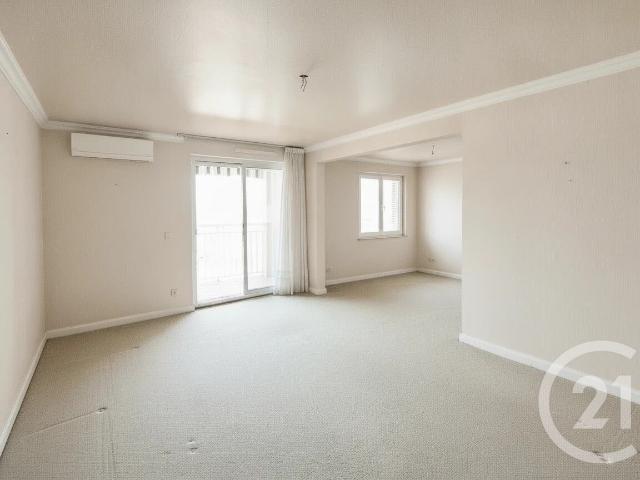Appartement 5 pièces 102 m²