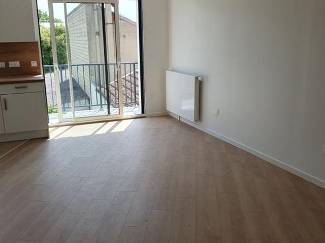 Appartement 5 pièces, 102 m² à louer à La Courneuve 93120