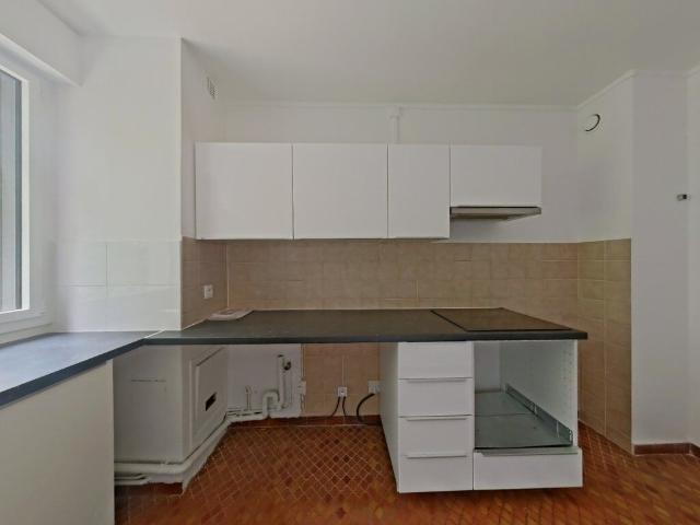 Appartement 5 pièces, 102 m² à louer à Saint Germain en Laye 78100