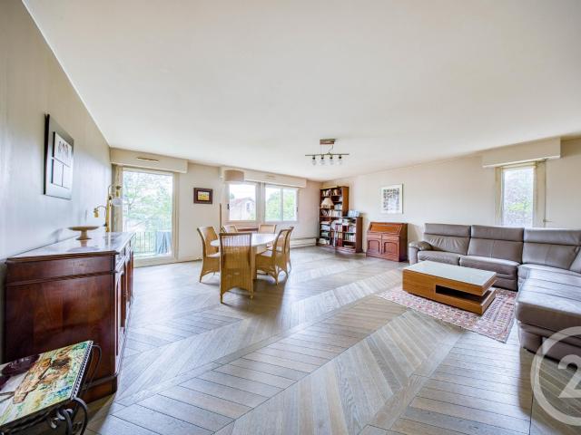 Appartement 5 pièces 103 m²