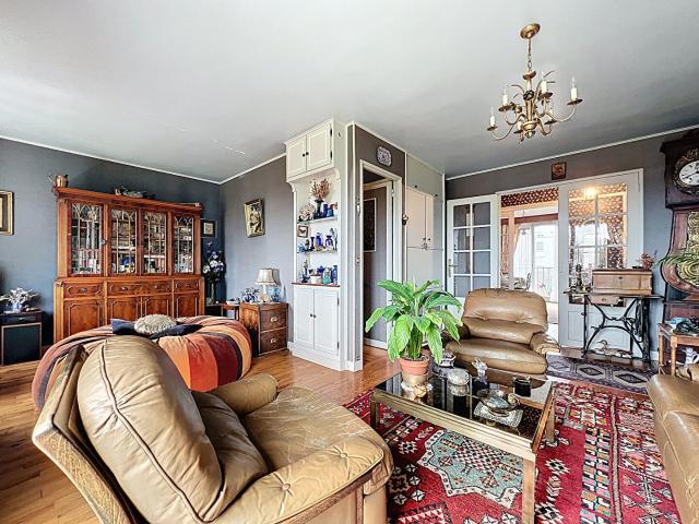 Appartement 5 pièces 103 m²