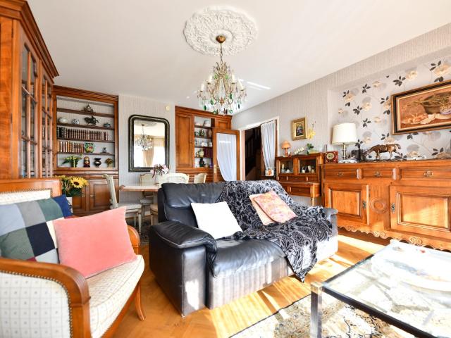 Appartement 5 pièces 103 m²