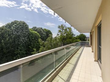 Appartement 5 pièces 103 m²