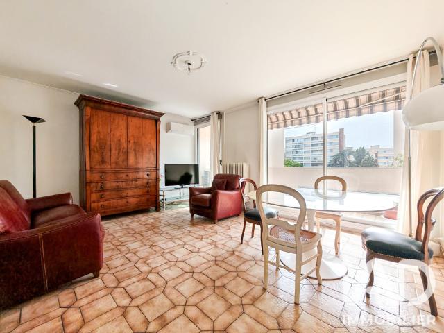 Appartement 5 pièces 103 m²