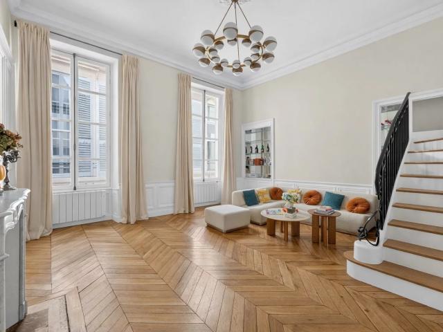 Appartement 5 pièces 103 m²