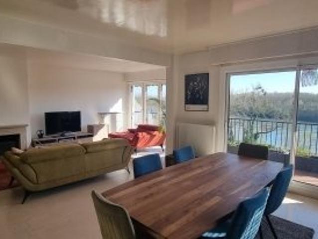 Appartement 5 pièces 103 m²