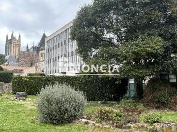 Appartement 5 pièces 104 m²