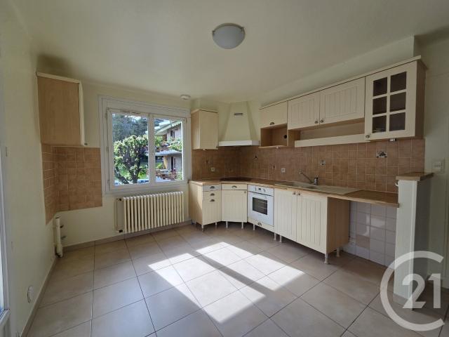 Appartement 5 pièces 104 m²