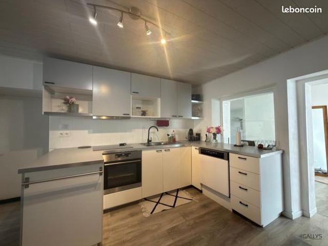 Appartement 5 pièces 104 m²