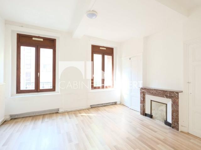 Appartement 5 pièces 104 m²
