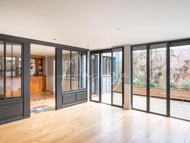 Appartement 5 pièces 104 m²