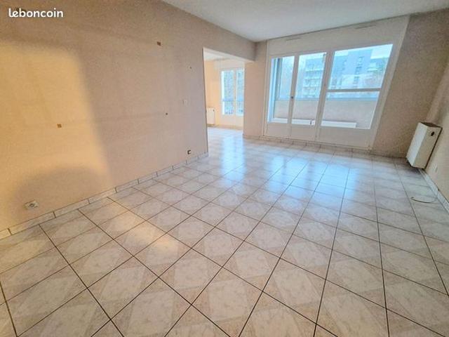 Appartement 5 pièces 104 m²