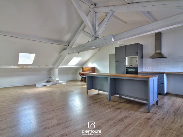 Appartement 5 pièces 104 m²