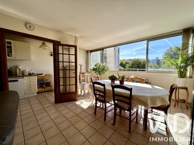 Appartement 5 pièces 104 m²