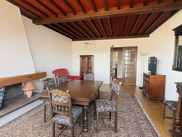 Appartement 5 pièces, 104 m² à louer à Clermont Ferrand 63000
