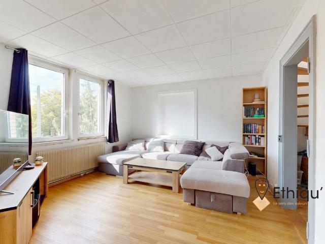 Appartement 5 pièces 105 m²
