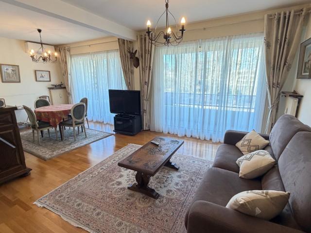 Appartement 5 pièces 105 m²