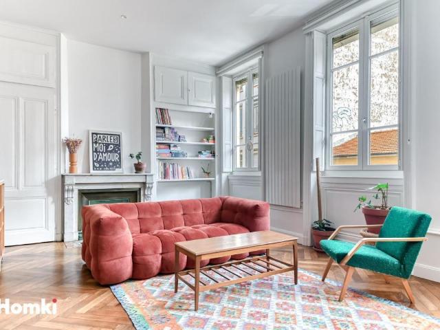Appartement 5 pièces 106 m²