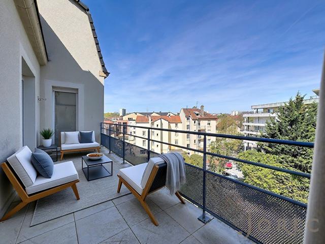 Appartement 5 pièces 107 m²