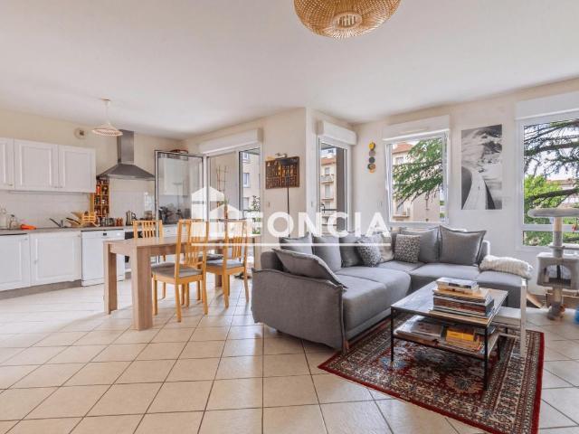 Appartement 5 pièces 107 m²