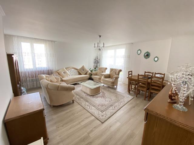 Appartement 5 pièces 107 m²