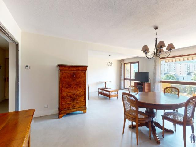 Appartement 5 pièces 108 m²