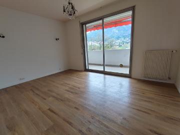 Appartement 5 pièces, 109 m² à louer à Meylan 38240