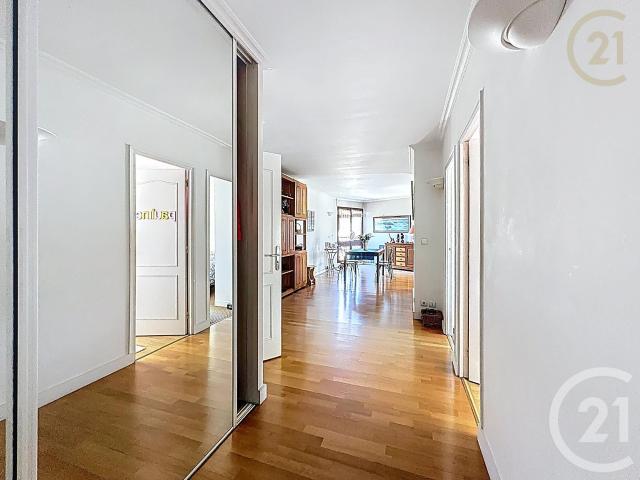 Appartement 5 pièces 111 m²