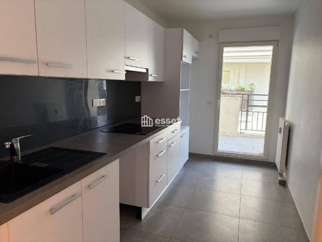 Appartement 5 Pièces 115m² à louer 3406 euros LEVALLOIS PERRET