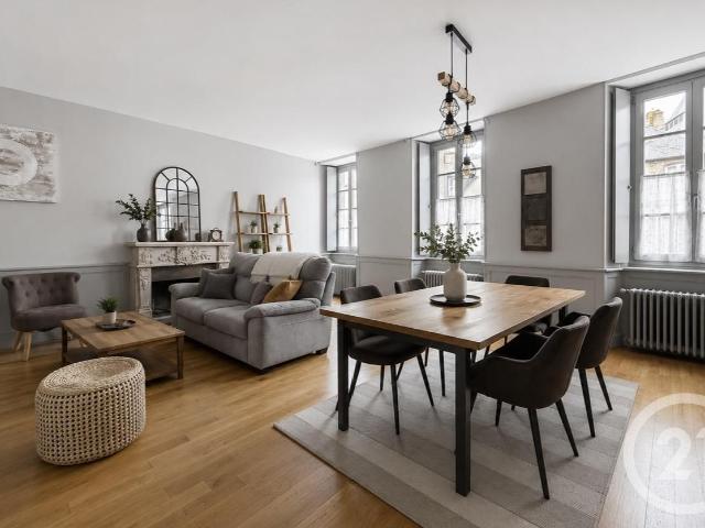 Appartement 5 pièces 116 m²