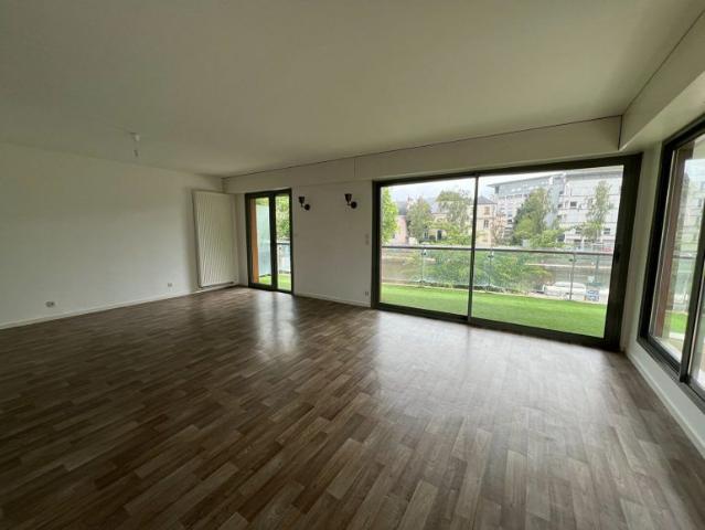 Appartement 5 pièces – 116 m² environ à Rennes Bourg L'Evêque ref: HG70127